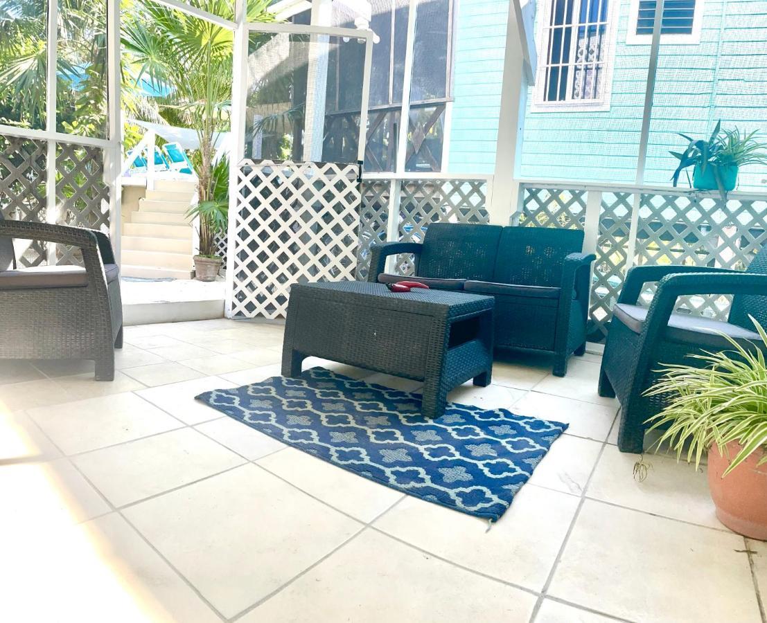 Hummingbirds Cabins Caye Caulker Esterno foto