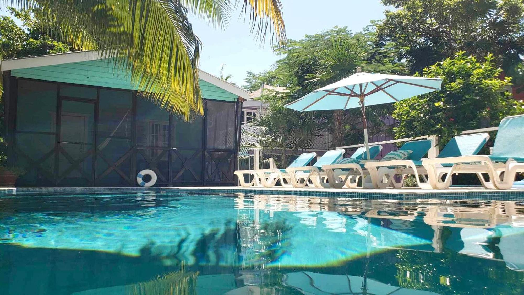 Hummingbirds Cabins Caye Caulker Esterno foto